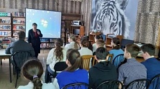 «  Пусть реет русский флаг: первое кругосветное путешествие Крузенштерна »
