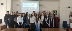"Событий Ленских горький путь"